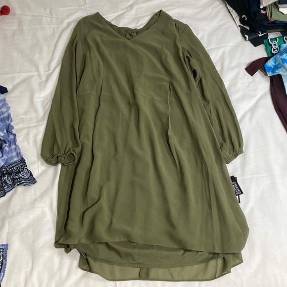 Macy’s long sleeve shift dress - Picture 1 of 6